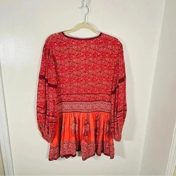 NEW Free People Luna Scarf Print Tunic in Red Bohemian Festival Floral Paisley - Picture 3 of 10